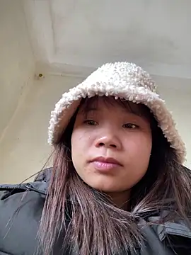 Snapshot of Ngoc-bbi chatting on March 11, 2026, 2:27 am Ngoc-bbi online show from March 11, 2026, 2:27 am