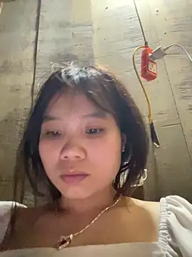 Snapshot of Ngoc-bbi chatting on March 15, 2026, 2:13 pm Ngoc-bbi online show from March 15, 2026, 2:13 pm