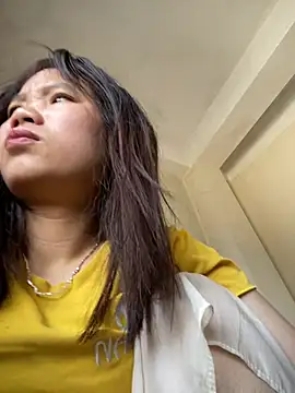 Snapshot of Ngoc-bbi chatting on February 21, 2026, 1:29 am Ngoc-bbi online show from February 21, 2026, 1:29 am