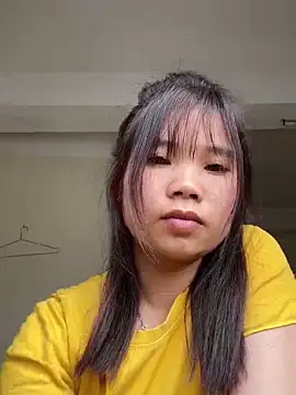 Snapshot of Ngoc-bbi chatting on February 22, 2026, 4:15 am Ngoc-bbi online show from February 22, 2026, 4:15 am