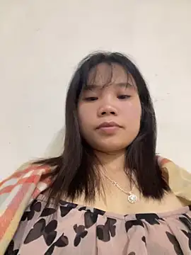 Ngoc-bbi online show from October 6, 2025, 2:40 pm