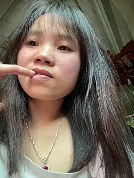 Snapshot of Ngoc-bbi chatting on March 16, 2026, 6:39 am Ngoc-bbi online show from March 16, 2026, 6:39 am