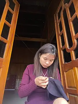 Snapshot of Ngoc-bbi chatting on March 25, 2026, 12:33 am Ngoc-bbi online show from March 25, 2026, 12:33 am