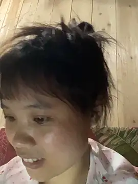 Snapshot of Ngoc-bbi chatting on April 7, 2026, 1:46 pm Ngoc-bbi online show from April 7, 2026, 1:46 pm