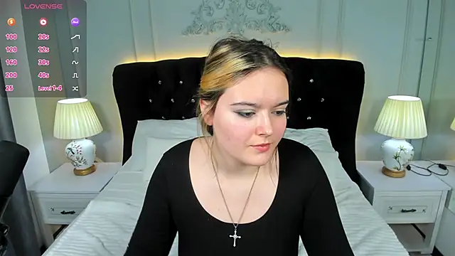 HeyMary online show from November 15, 2025, 11:47 am