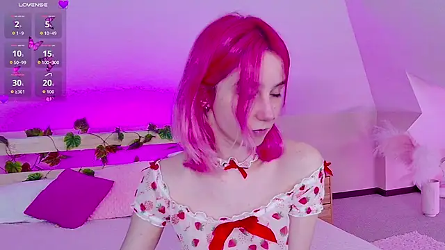 Snapshot of Liann_Stark chatting on April 7, 2026, 6:48 am Liann Stark online show from April 7, 2026, 6:48 am