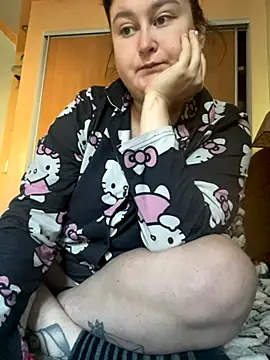 Snapshot of DazzzlingDame chatting on October 18, 2025, 11:34 am DazzzlingDame online show from October 18, 2025, 11:34 am