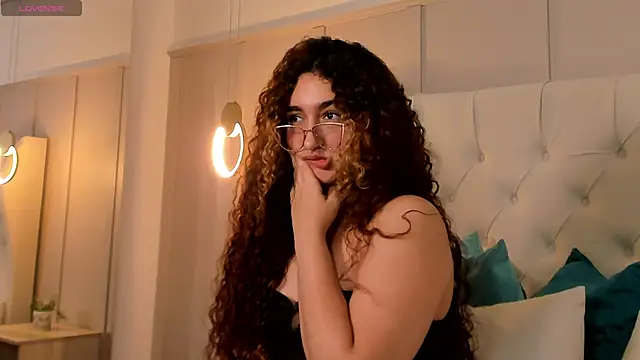 Snapshot of vaiholeth_sofia chatting on September 20, 2025, 2:49 am vaiholeth sofia online show from September 20, 2025, 2:49 am