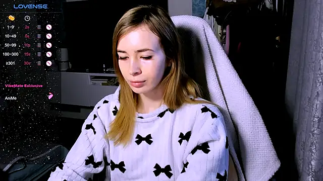 ZoyaMill online show from March 13, 2026, 6:51 am