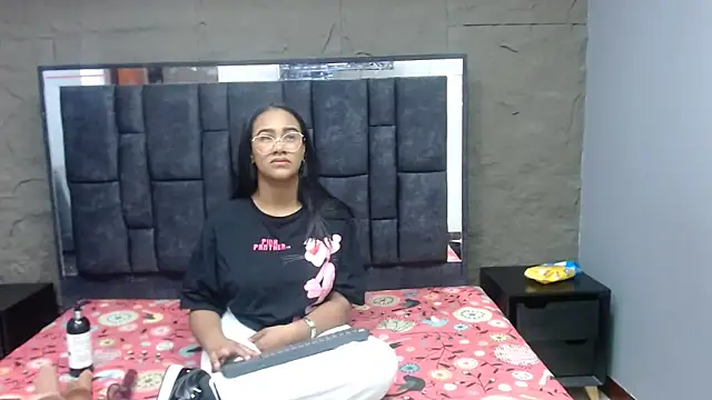 Snapshot of sanabeltits202cl chatting on September 30, 2025, 3:23 am sanabeltits202cl online show from September 30, 2025, 3:23 am