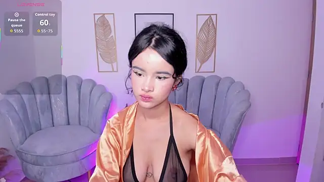 pekylove  online show from November 6, 2025, 11:58 am