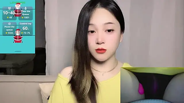woaiqinqin online show from May 17, 2026, 3:34 pm