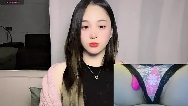 Snapshot of woaiqinqin chatting on March 12, 2026, 4:11 pm woaiqinqin online show from March 12, 2026, 4:11 pm