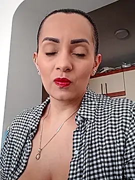Snapshot of sarita_star chatting on April 22, 2026, 1:51 pm sarita star online show from April 22, 2026, 1:51 pm