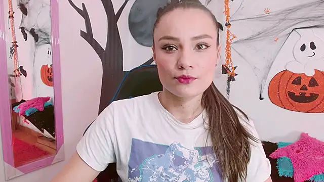 danna 888 online show from October 14, 2025, 6:52 pm