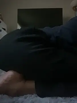 Snapshot of conniesweetz chatting on February 4, 2026, 9:54 pm conniesweetz online show from February 4, 2026, 9:54 pm