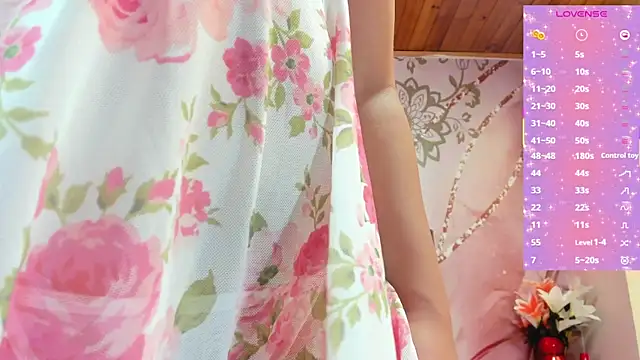 Snapshot of luna_maisonn chatting on September 26, 2025, 8:16 pm luna maisonn online show from September 26, 2025, 8:16 pm