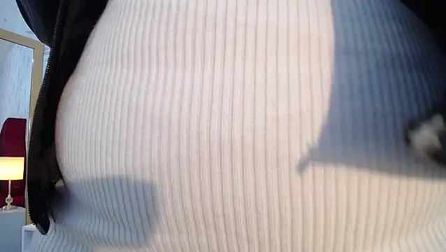 Snapshot of MargarettCooper chatting on November 5, 2025, 12:41 pm MargarettCooper online show from November 5, 2025, 12:41 pm