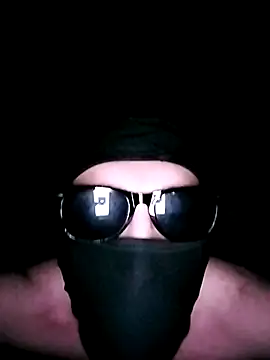 A2221aw online show from November 27, 2025, 4:35 am