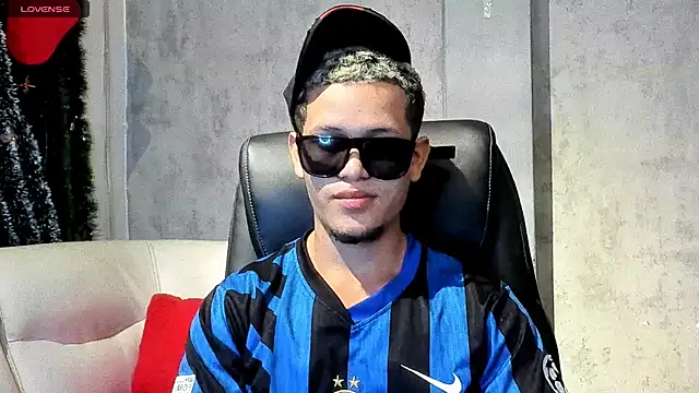 Snapshot of Manuel_FPG chatting on January 14, 2026, 2:26 am Manuel FPG online show from January 14, 2026, 2:26 am