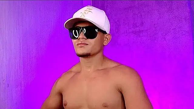 Snapshot of Manuel_FPG chatting on February 23, 2026, 7:25 pm Manuel FPG online show from February 23, 2026, 7:25 pm