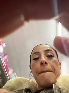 Snapshot of JanexHope chatting on March 23, 2026, 8:19 pm JanexHope online show from March 23, 2026, 8:19 pm