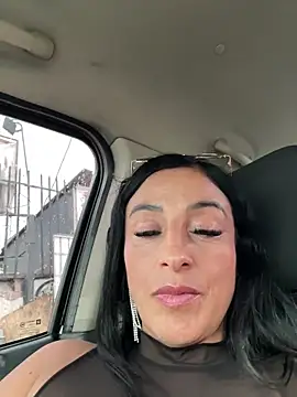 Snapshot of JanexHope chatting on April 4, 2026, 8:04 pm JanexHope online show from April 4, 2026, 8:04 pm