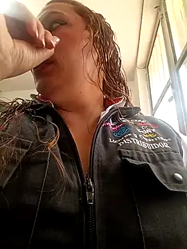 VERONICA  03 online show from November 4, 2025, 2:21 pm