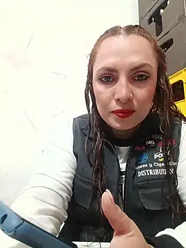 VERONICA  03 online show from October 16, 2025, 2:14 pm