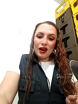 VERONICA  03 online show from November 15, 2025, 3:27 pm