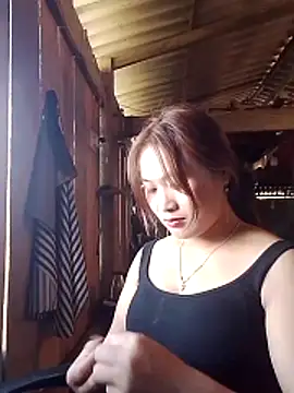 Snapshot of lusy-bae chatting on November 24, 2025, 5:40 am lusy-bae online show from November 24, 2025, 5:40 am