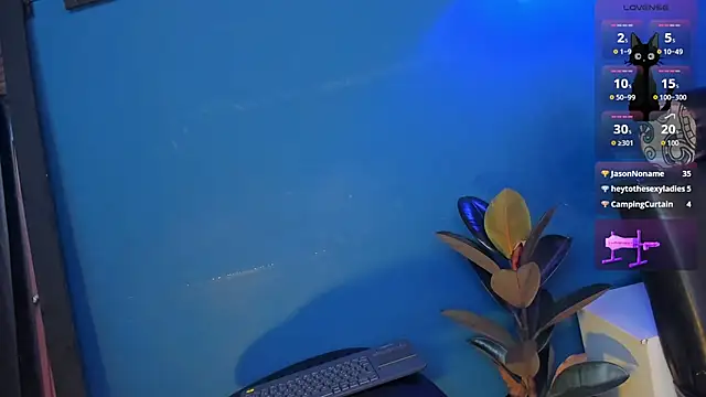 melody-rouss online show from October 26, 2025, 10:48 am