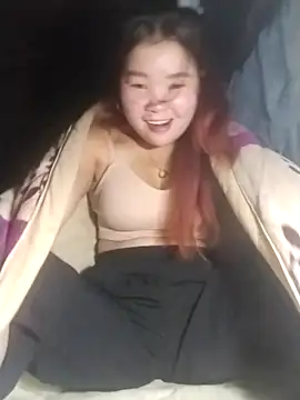 lylylove online show from March 3, 2026, 12:28 am