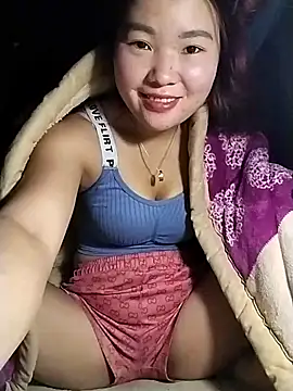 lylylove online show from February 3, 2026, 1:38 am