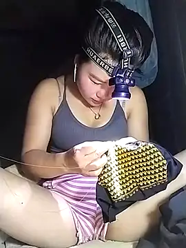 lylylove online show from February 17, 2026, 12:24 pm