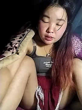 lylylove online show from March 18, 2026, 5:14 pm