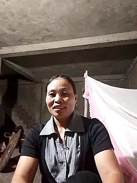 Snapshot of Ptmin005 chatting on October 17, 2025, 2:19 pm Ptmin005 online show from October 17, 2025, 2:19 pm