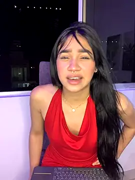 Snapshot of Kylie_Patrick chatting on November 11, 2025, 12:05 am Kylie Patrick online show from November 11, 2025, 12:05 am