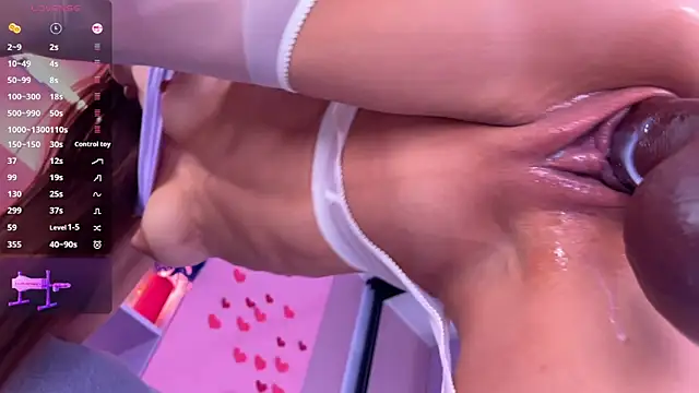 Crystallana online show from October 24, 2025, 8:57 am