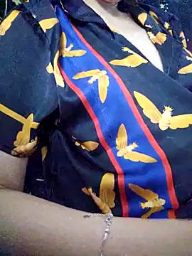  Thaotam  online show from October 6, 2025, 7:42 am