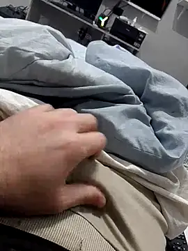 Snapshot of durellosbrodolone chatting on February 24, 2026, 2:07 pm durellosbrodolone online show from February 24, 2026, 2:07 pm