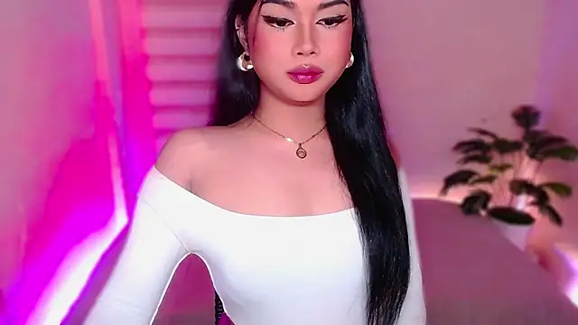 MissRumi Hunter online show from May 19, 2026, 9:00 pm
