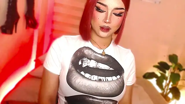 MissRumi Hunter online show from December 5, 2025, 6:50 pm