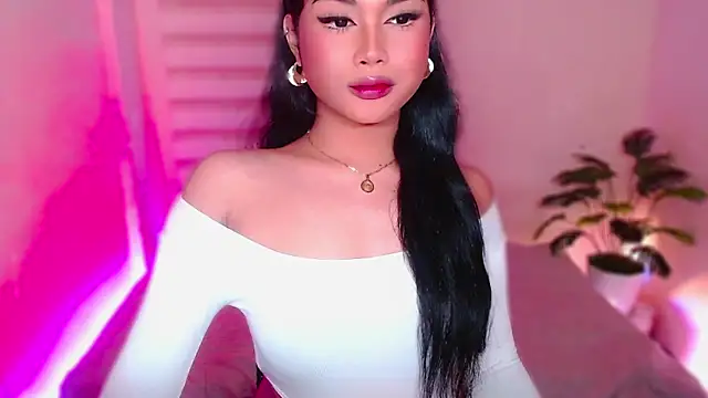 MissRumi Hunter online show from May 15, 2026, 7:45 pm