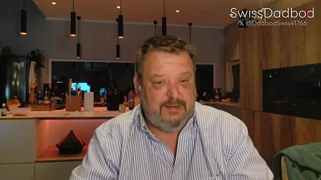 Snapshot of SwissDadbod chatting on September 29, 2025, 7:52 pm SwissDadbod online show from September 29, 2025, 7:52 pm