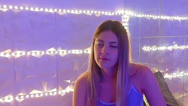 Snapshot of Aishha_ chatting on November 10, 2025, 6:07 am Aishha online show from November 10, 2025, 6:07 am