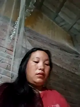 Snapshot of miss-su chatting on May 18, 2026, 9:19 pm miss-su online show from May 18, 2026, 9:19 pm
