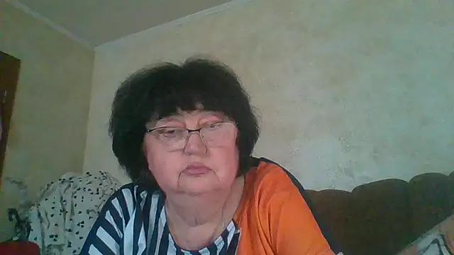 MilaSky5303 online show from November 25, 2025, 8:14 am