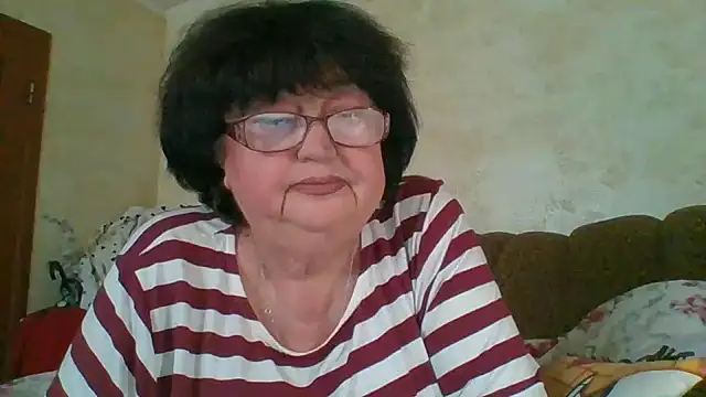 MilaSky5303 online show from November 15, 2025, 9:57 am