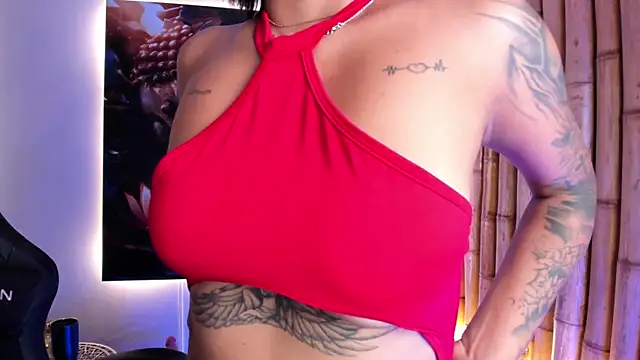 charlotte mitchell  online show from October 16, 2025, 7:44 pm